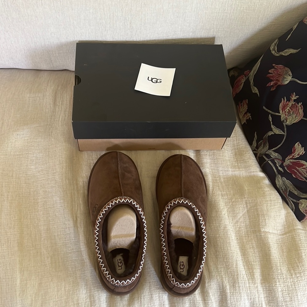 BRAND NEW🎉IN BOX MENS TASMAN UGGS!